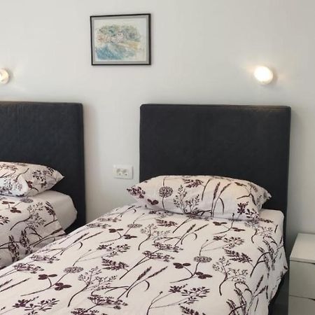 Apartments Inbox كوسترينا المظهر الخارجي الصورة