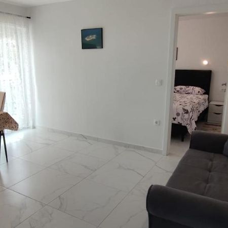 Apartments Inbox كوسترينا المظهر الخارجي الصورة