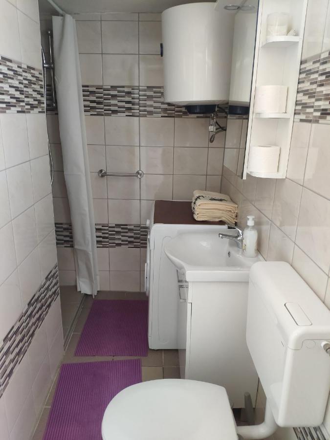 Apartments Inbox كوسترينا المظهر الخارجي الصورة