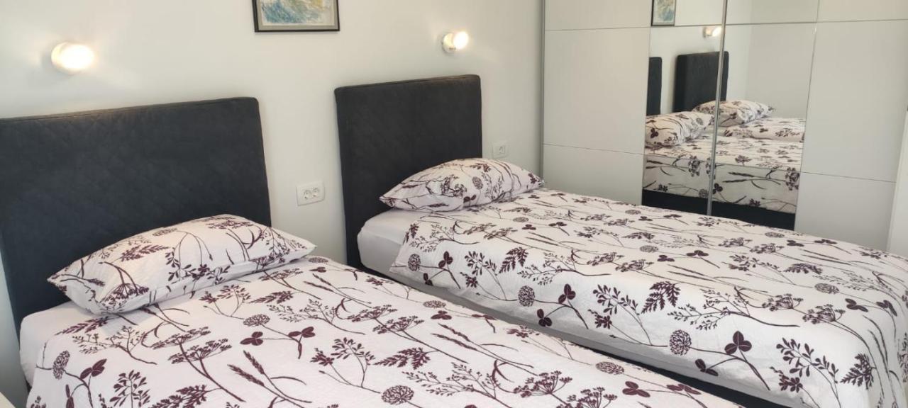 Apartments Inbox كوسترينا المظهر الخارجي الصورة