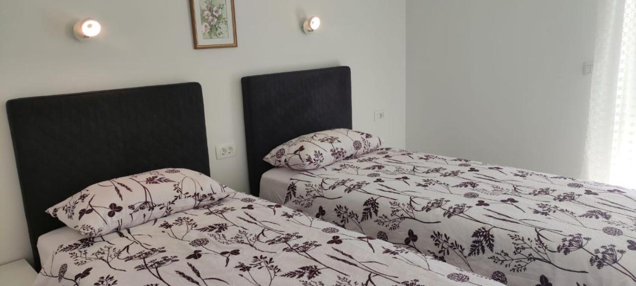 Apartments Inbox كوسترينا المظهر الخارجي الصورة
