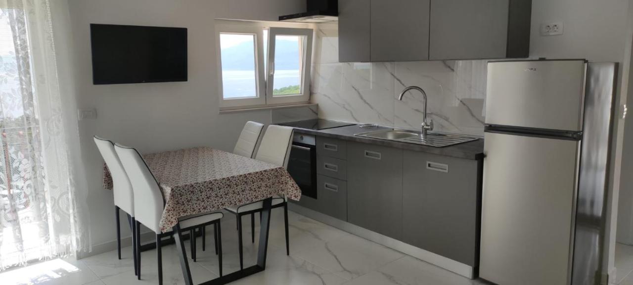 Apartments Inbox كوسترينا المظهر الخارجي الصورة